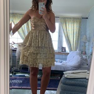 NWT ALICE + OLIVIA gold beaded/sequin party dress